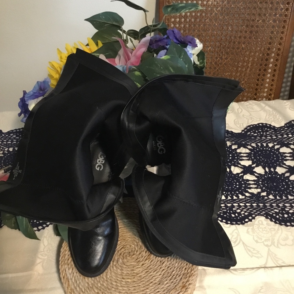 2X HP🌹 GBG Guess Black Heeled Motto Boots with silver adorment and Side zippers - Picture 9 of 9